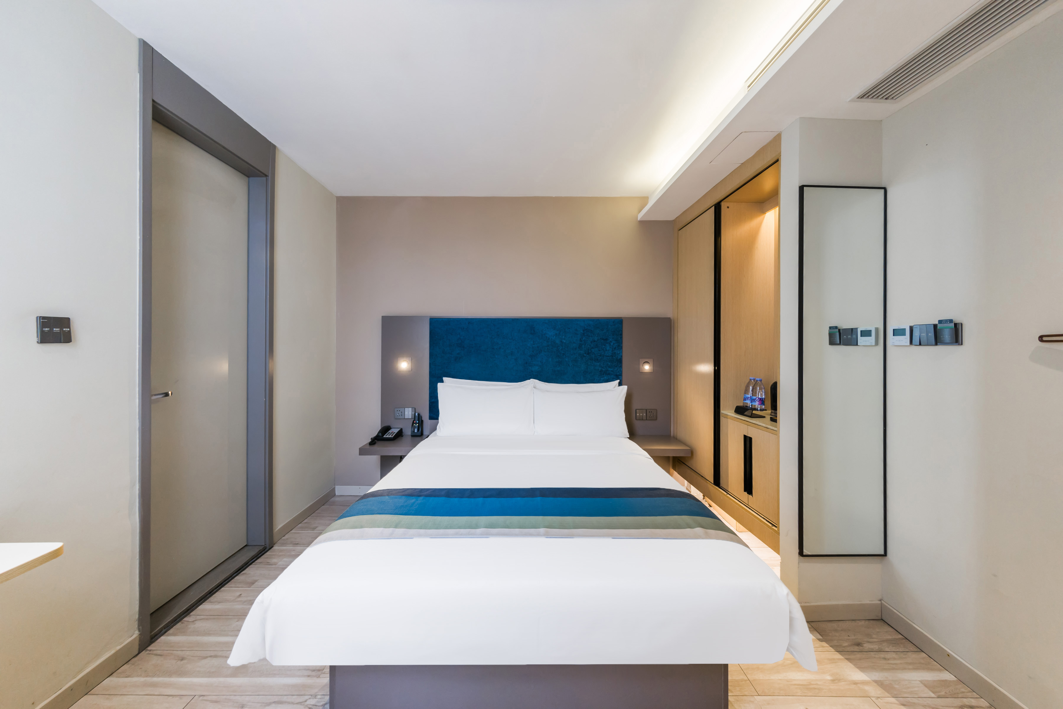 大床房（电视投屏+地暖开放）