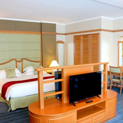 Suite Studio Eksekutif Kupon Grand Palace Hotel