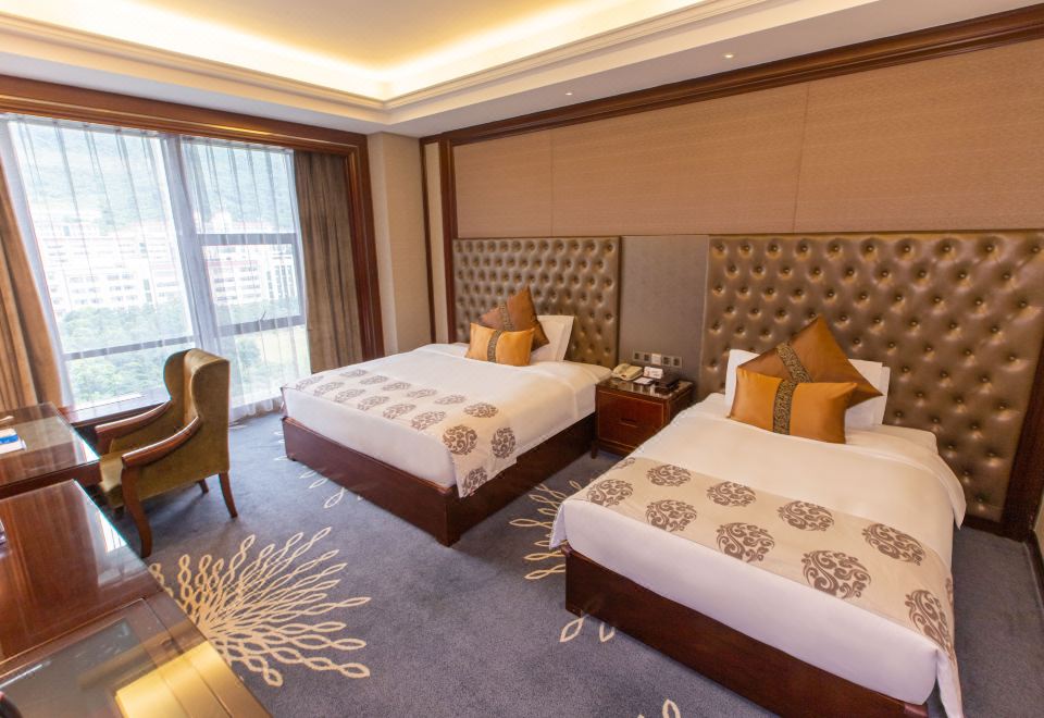 家庭双床房（一大一小床）