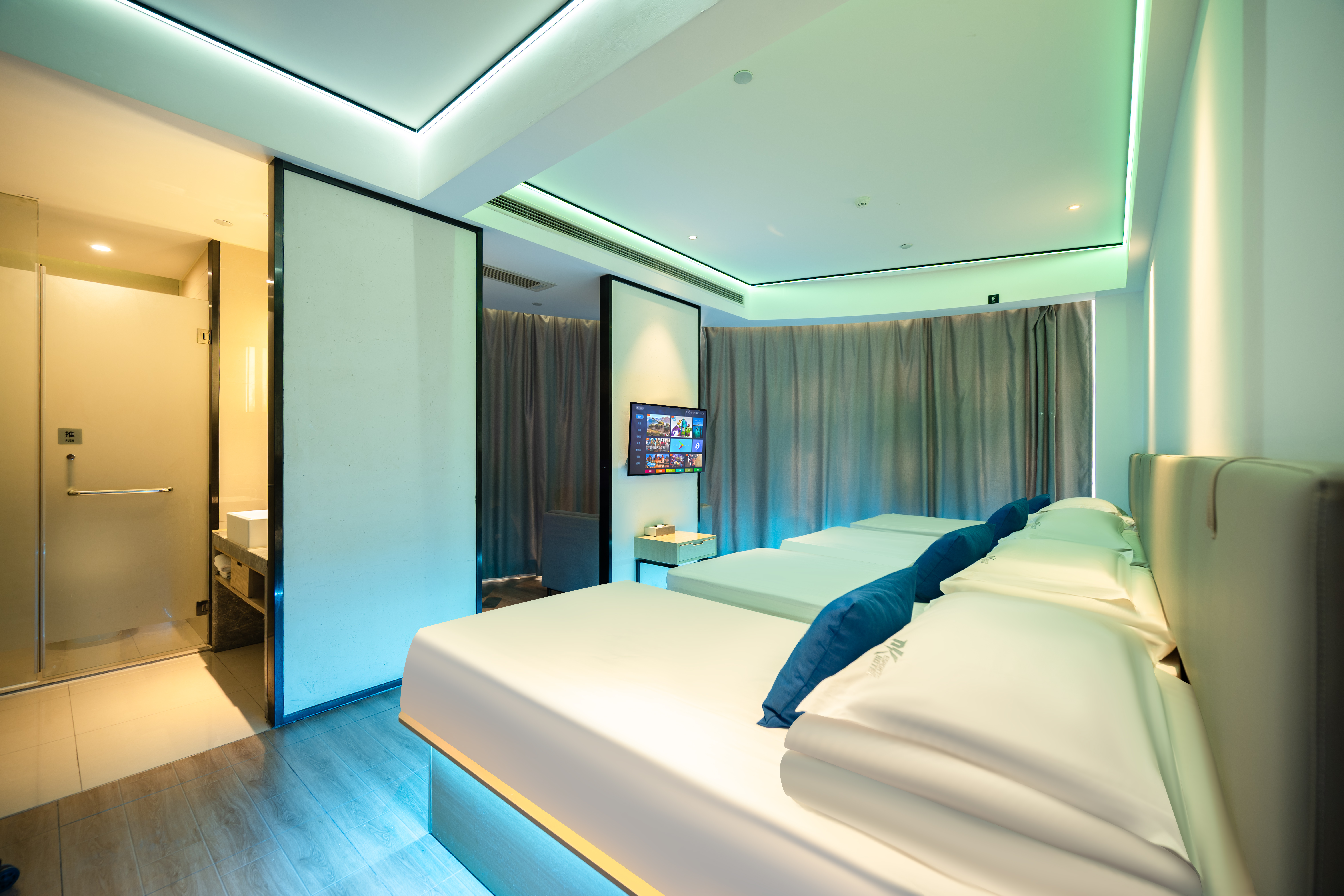 對戰電競四人房[RTX3070Ti+32G+i5-12400+2K+網咖特權]