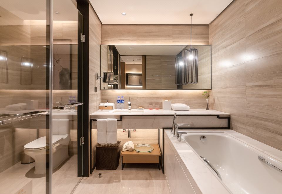 MASS舒緩零壓大床房（享用iRest豪華按摩椅）