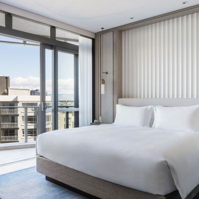 腹地景觀高級特大床房 黃金海岸朗廷飯店和珠寶公寓優惠