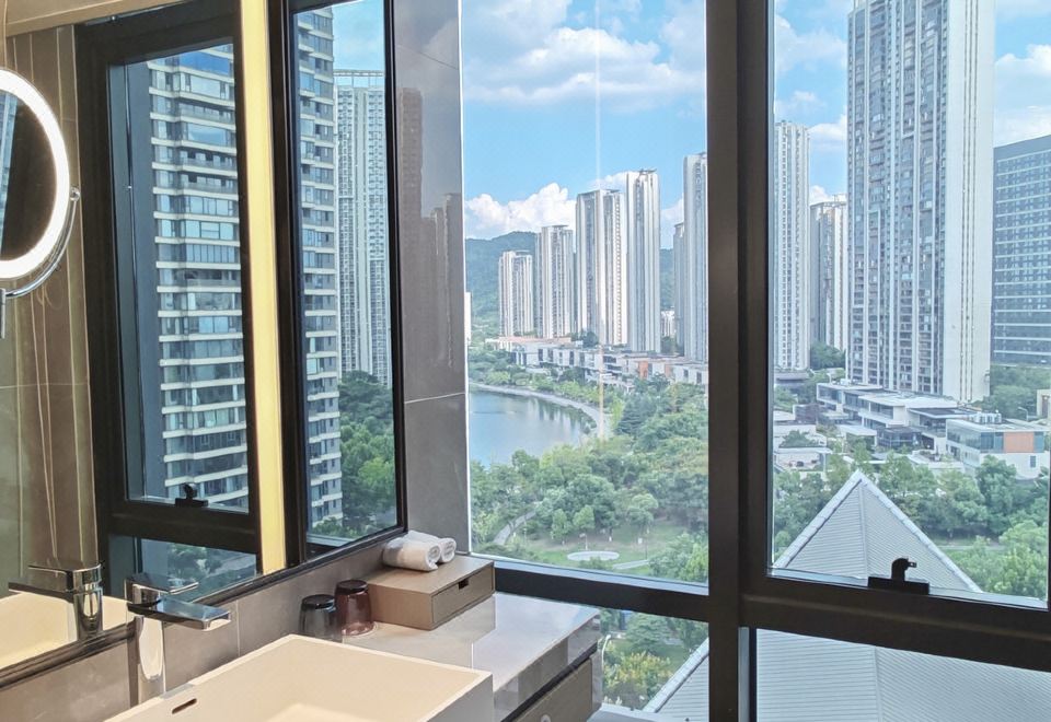 The Meixi Lake, Changsha Marriott Executive ApartmentsExecutive 1 Bedroom Larger Apartment