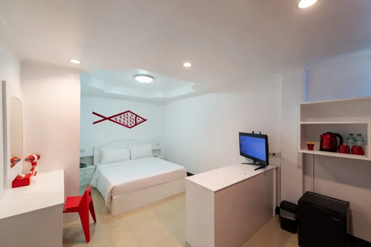 ห้องพักมาตรฐานเตียงเดี่ยววิวสระว่ายน้ำ