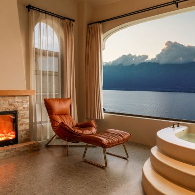 洱海之巔•對望山海盛景雙大床房【海景泡池+造型沙發】 大理牧心堡懸崖祕境莊園優惠