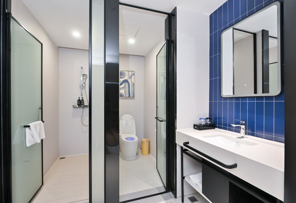 标准大床房+小智管家+舒适空间