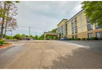 OYO Townhouse Jackson - Ridgeland Hotels in 