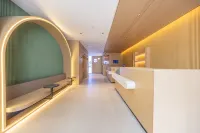 IU Hotel (Lanzhou Jinniu Street · Northwest Normal University Lantian Apartment Branch)