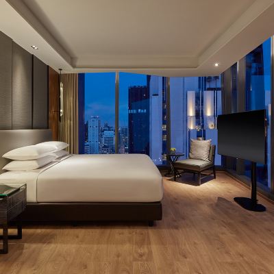 嘉賓軒行政套房（1 張特大床） 曼谷素坤逸凱悅飯店優惠