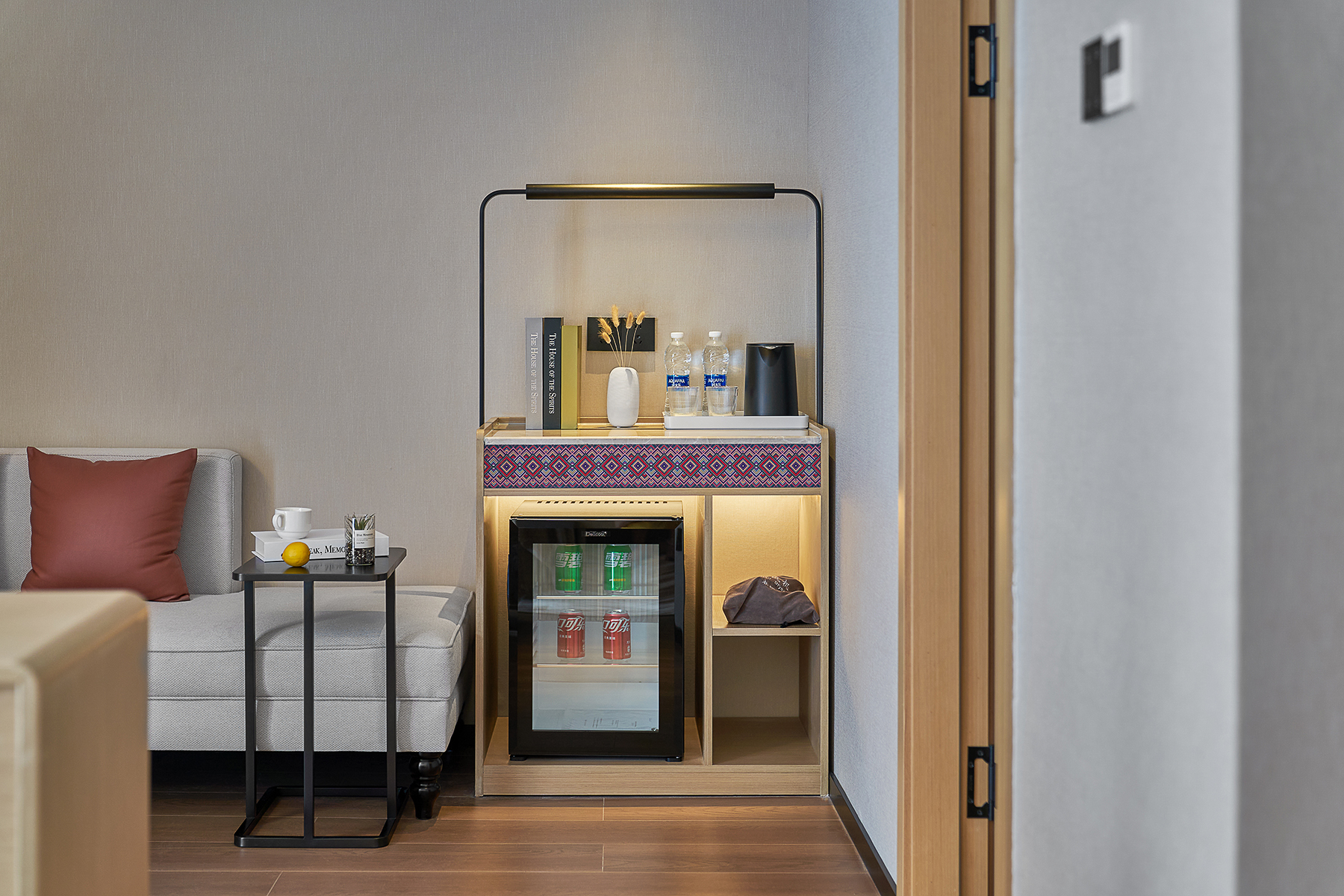 行政大床房（智能客控+记忆枕+空调+冰箱）