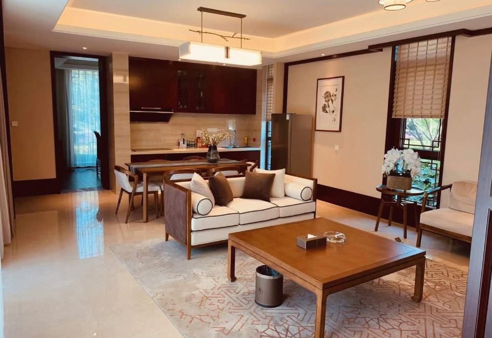 怡景二居庭院房