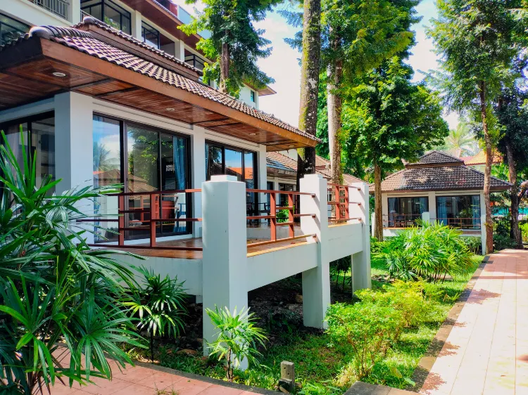 การ์เด้น วิลล่า พร้อมระเบียงส่วนตัว