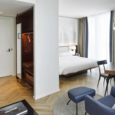 Deluxe King Room Andaz Vienna am Belvedere - a Concept by Hyatt Promo Code