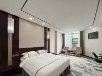Pingtang Mingcheng Hotel (County People's Government & Santian Square Branch)