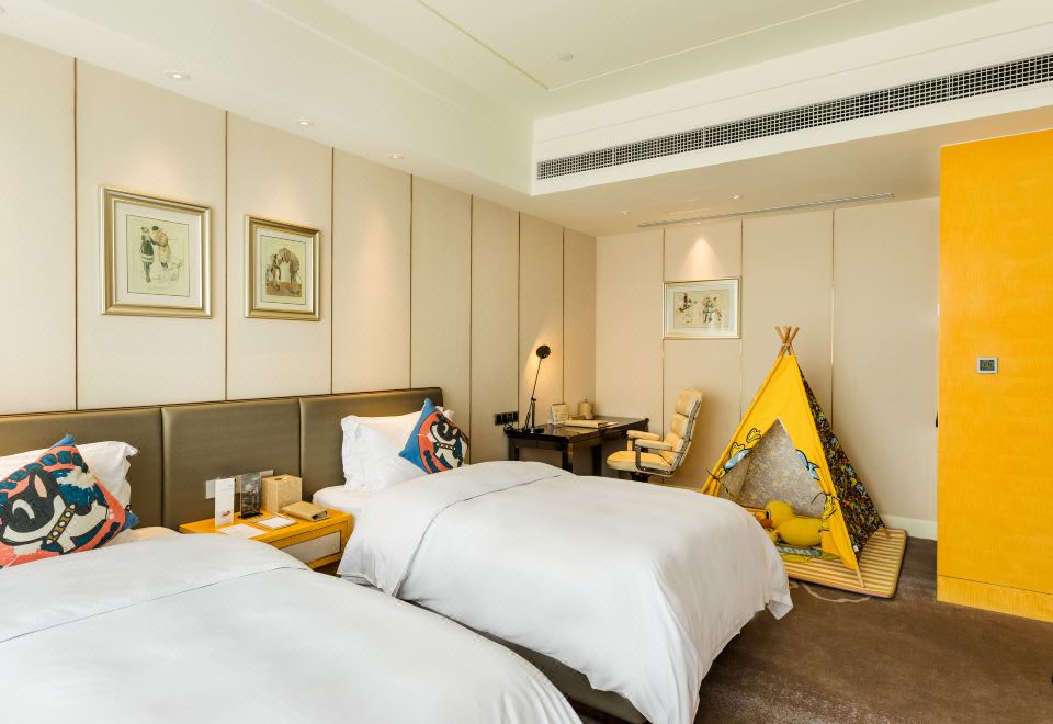 顶呱呱豪华家庭房（城市景观+三床一衞+亲子布置）