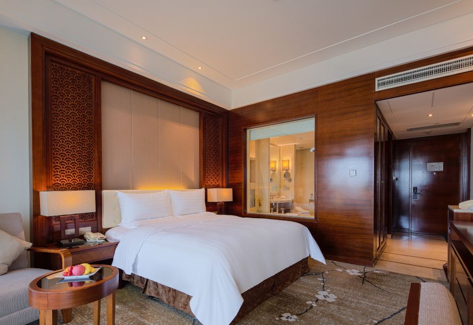 GRAND NEW CENTURY RESORT Siming Lake YuyaoQueen Room With Lake View