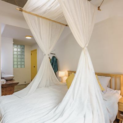 山景陽台大床房（202）地暖+牆暖 黑水山間畫裏客棧優惠