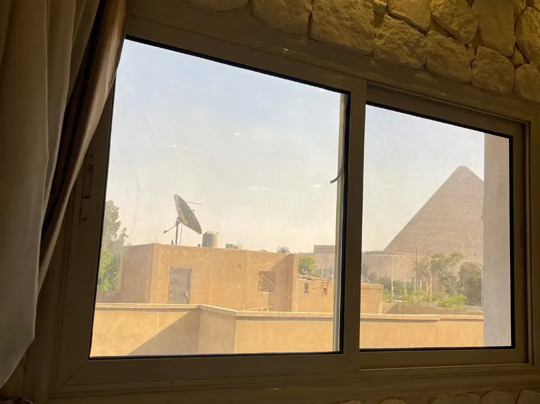Cheristo Pyramids View Inn - Egypt