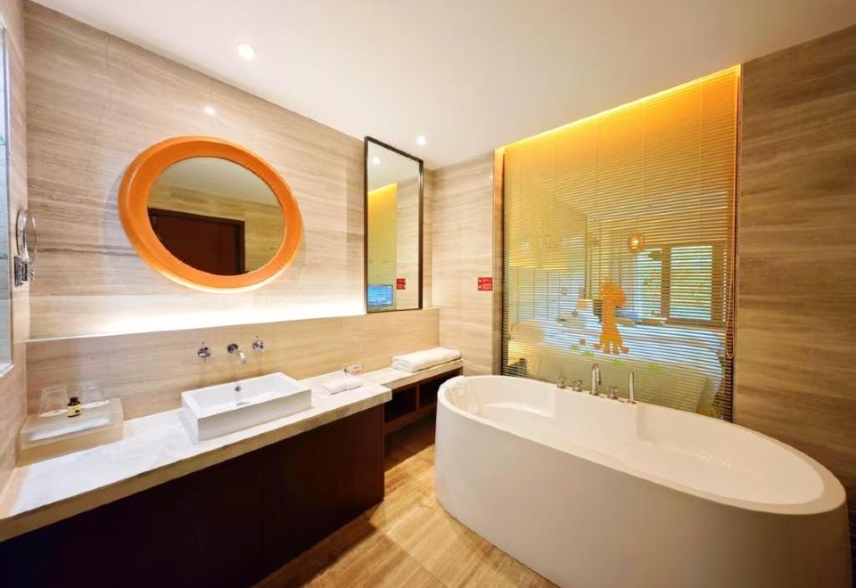 庭院景致双床房（落地窗+小院+浴缸）