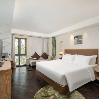 花殿·城景大床房（療愈高奢洗護品+觀景浴缸） 廣州嶺南五號酒店優惠