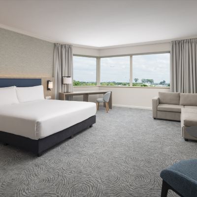 行政加大特大床房（含行政酒廊） 希爾頓巴黎戴高樂機場飯店優惠