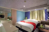 HOTEL ORIGIN  (Adults Only)