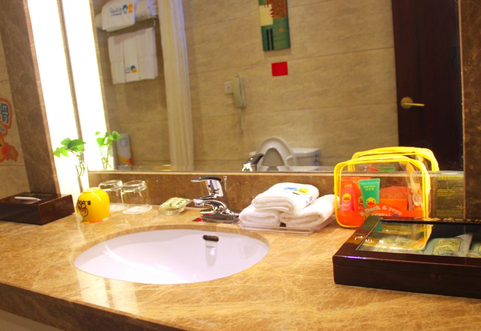 小黄鸭主题亲子套房