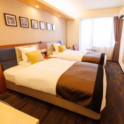 豪華雙床房【浴缸+辦公桌椅+無線Wifi】 花築東心齋橋飯店優惠