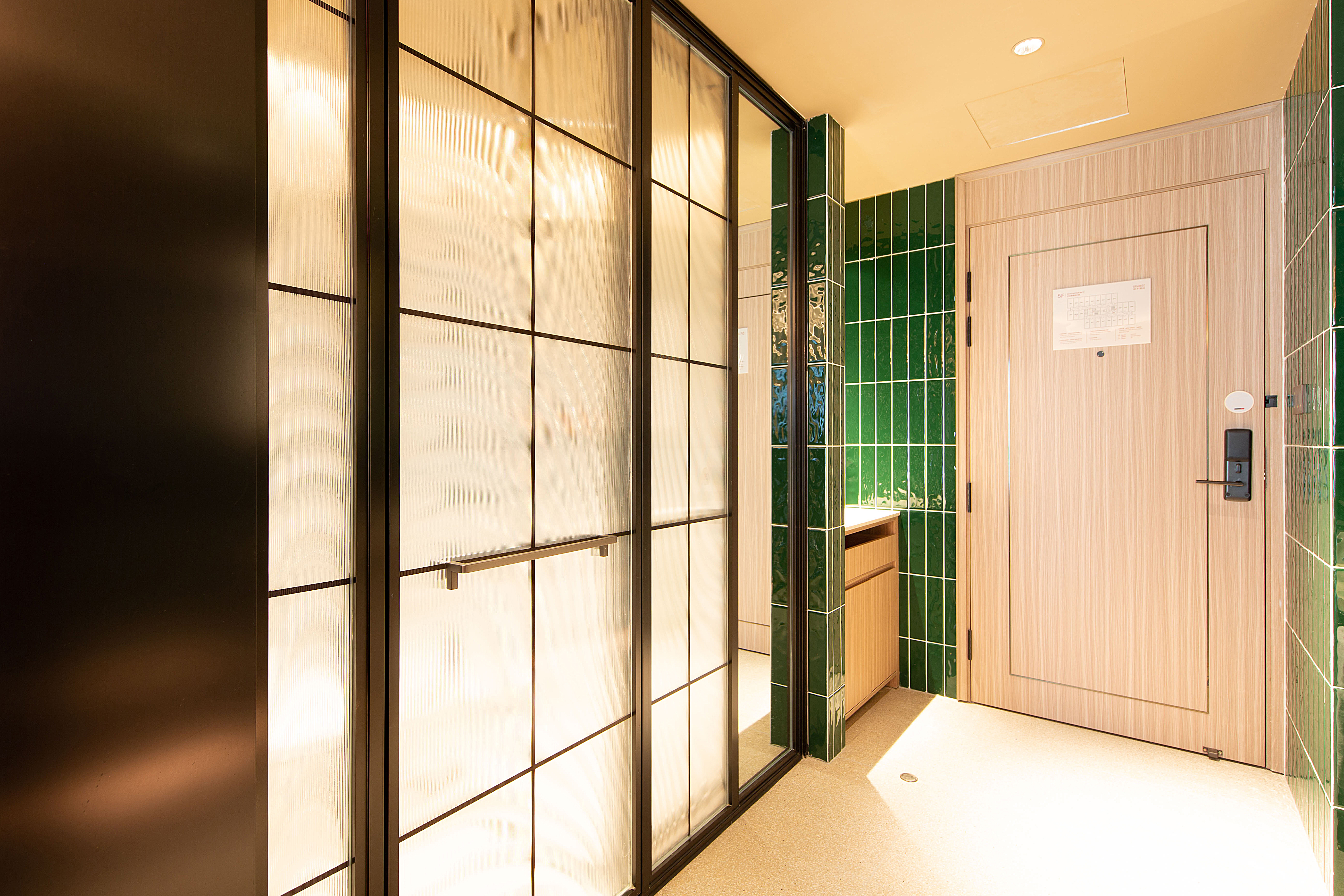 加州阳光双床房（65寸投屏|金可儿床垫|独立冰箱）