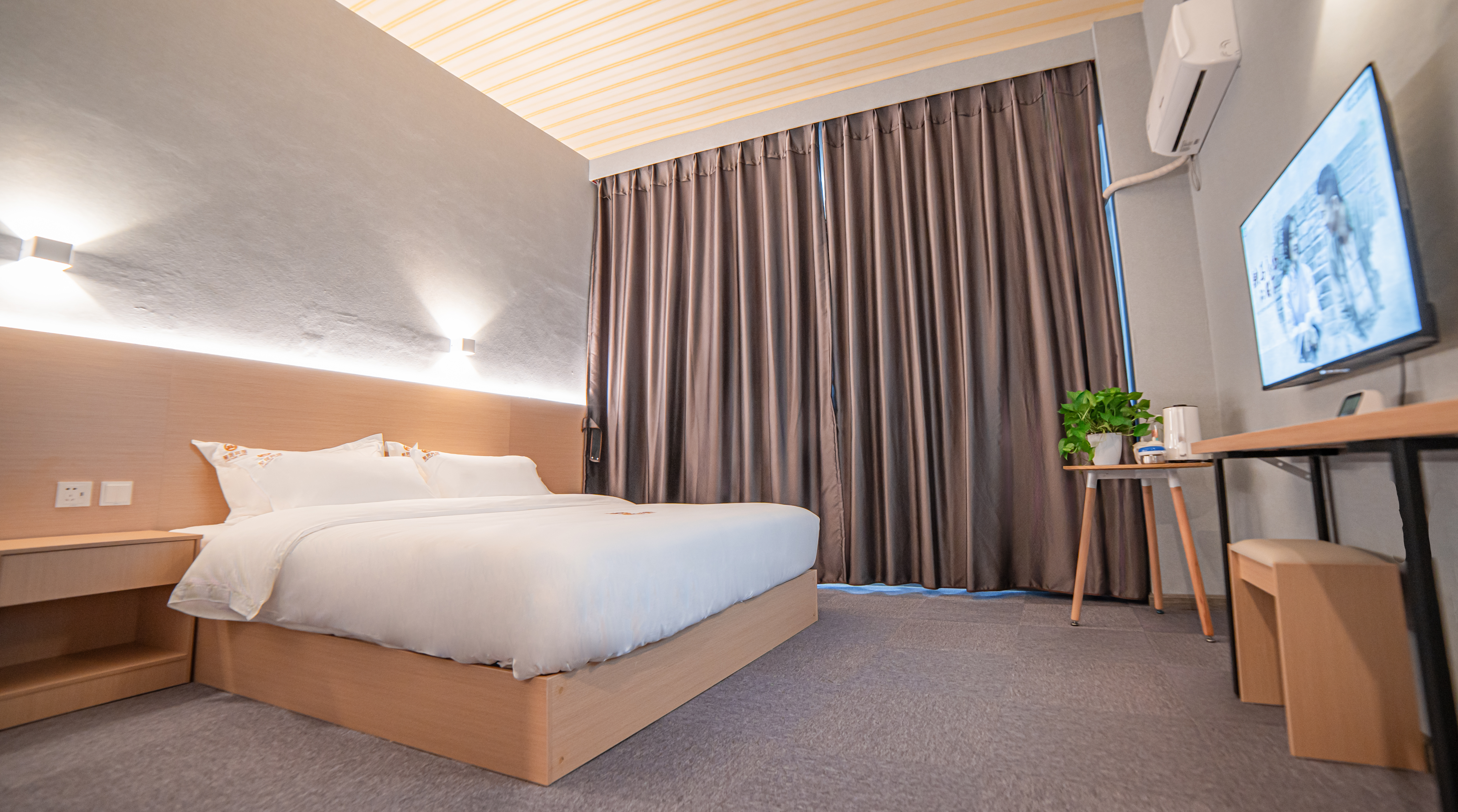 星海·零压好梦大床房（零压床品）