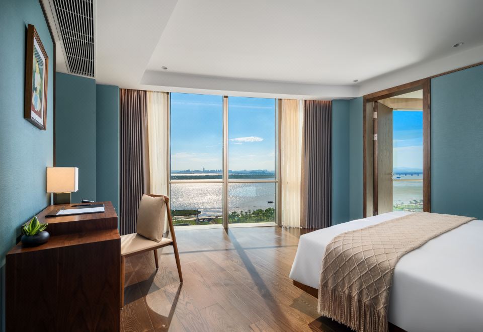 伦Babylon | 270o一线海景露台套房