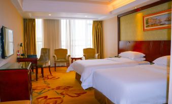 Vienna Hotel (Guilin North High-speed Railway Station Chengbei) - Housity