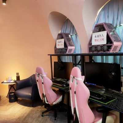 浪漫情侶房 克萊鉑輕奢飯店（深圳國際會展中心店）優惠