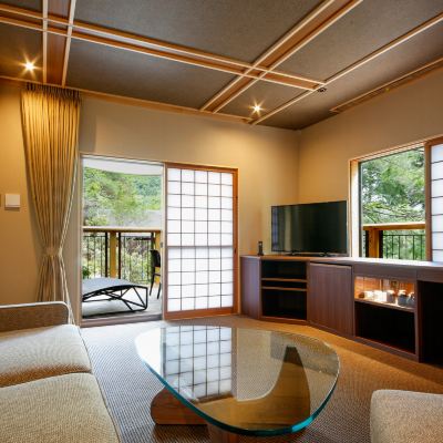 里山ヒュッテタイプI 湯山荘 阿讃琴南 クーポン