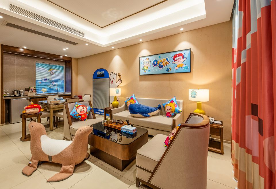 Yuetianxia Hot Spring HotelArea B Zhu Zhu Xia Waterside Hot Spring Three-Bedroom Villa - Garden Tub