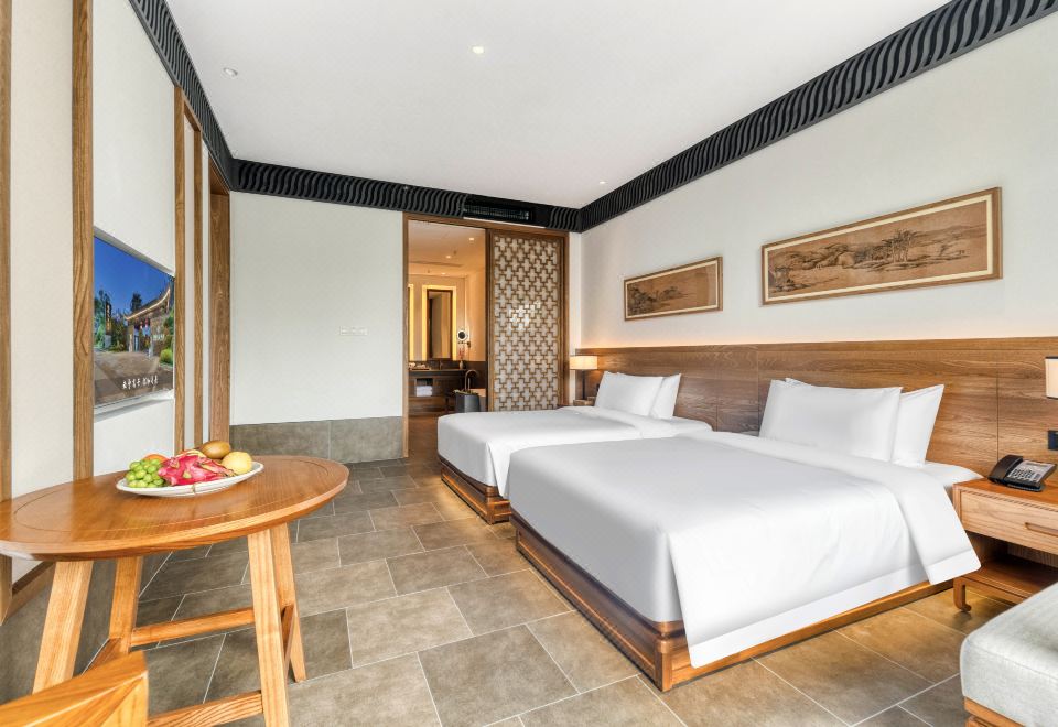 HU CHENG YALUX PoyangYuelu Family Room