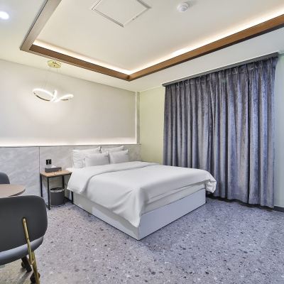 스탠다드 더블 Cheongju Hotel Leon 쿠폰