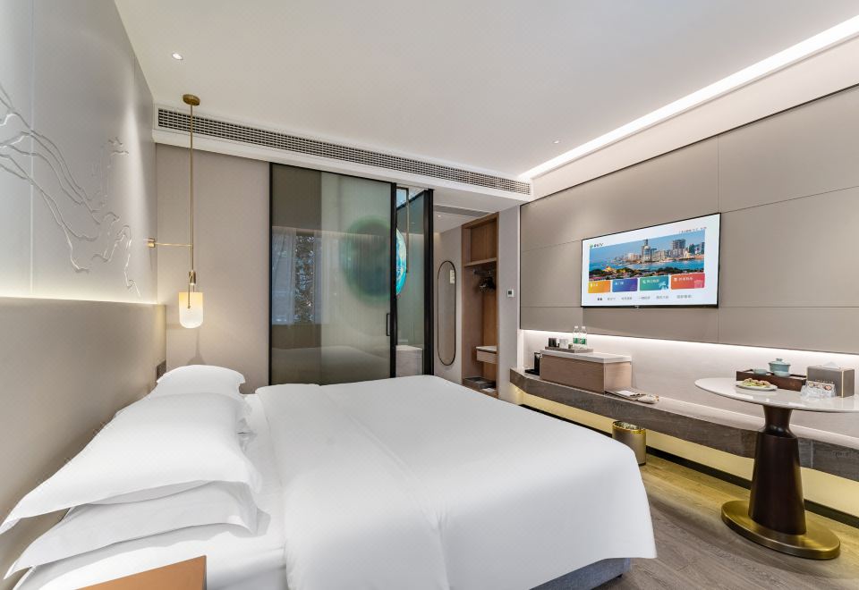 商务大床房《智能客控+慕思床垫》