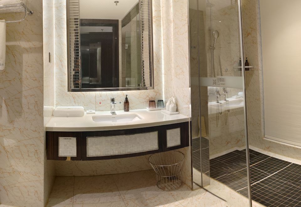 Yuanling Huixin Lijing HotelDeluxe Room (With Mahjong)