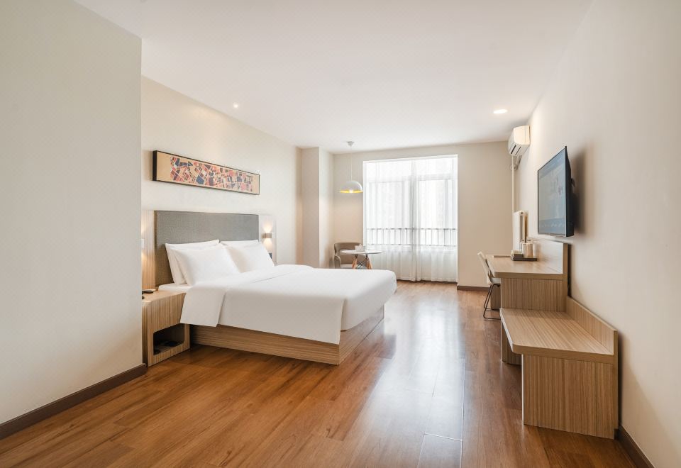 高级大床房【电视投影+舒适空调】