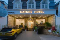 Nature Hotel - Le Dai Hanh