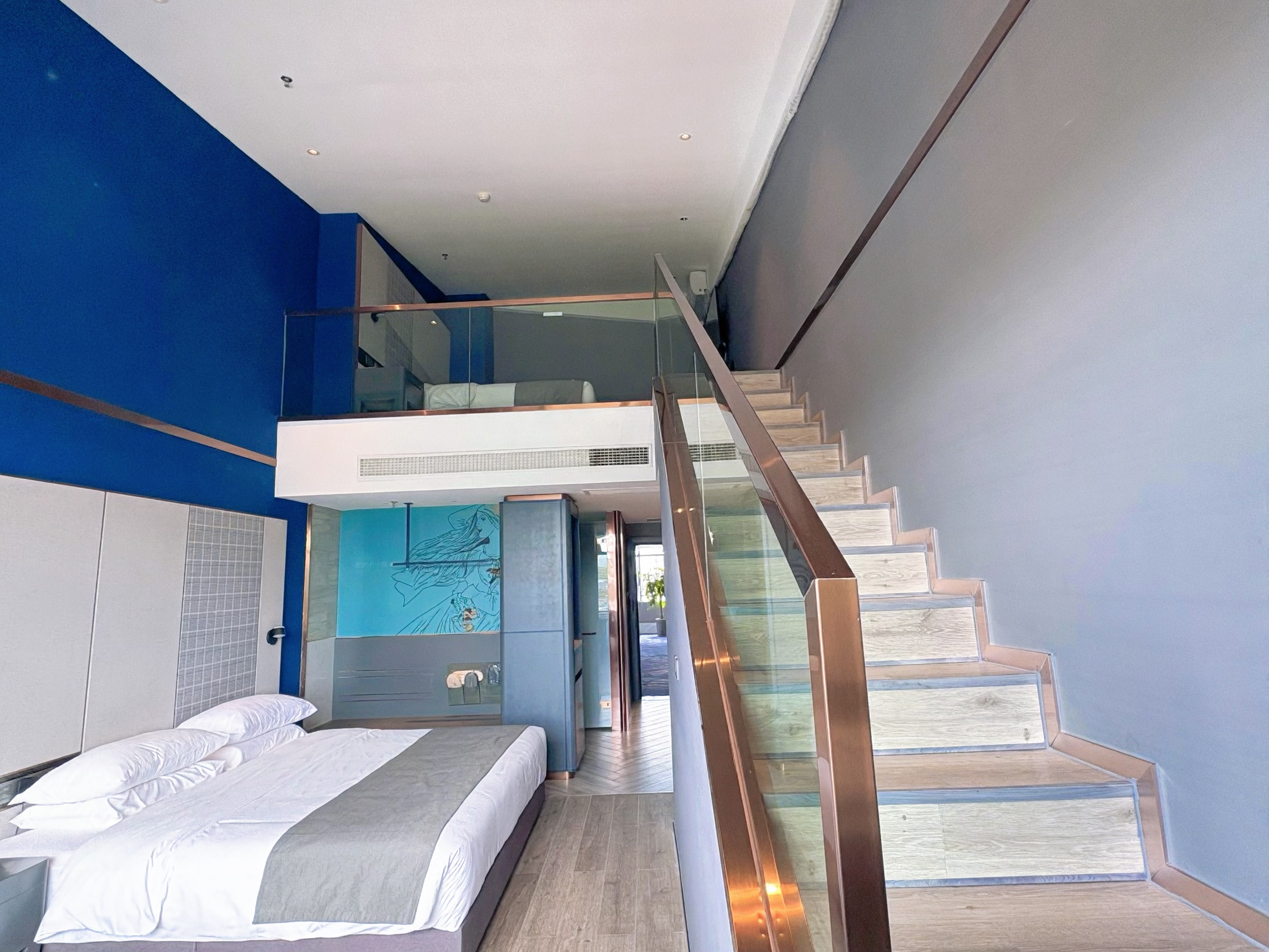 豪华loft复式套房丨上下楼层+静谧酣睡+小度智能