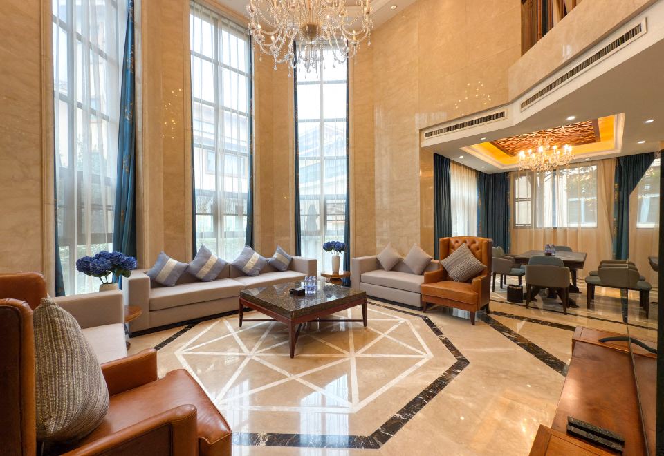 独栋泳池四卧别墅