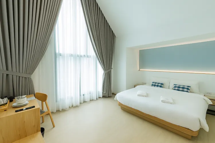 ห้องดีลักซ์ เตียงใหญ่