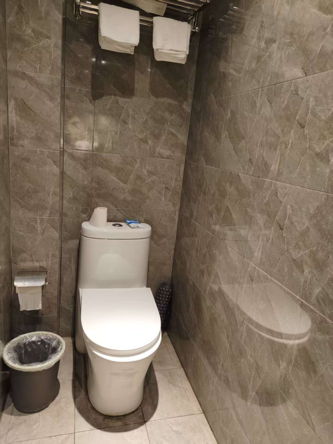 PLC丨小满清居·舒适大床房