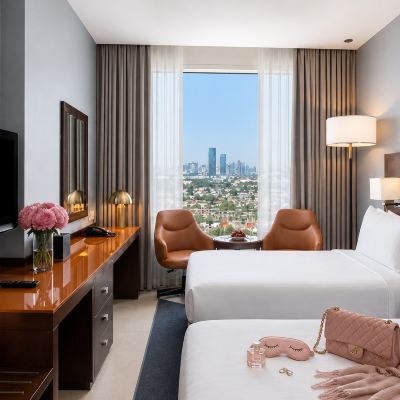 Standard Twin Room Millennium Central Downtown Dubai Promo Code
