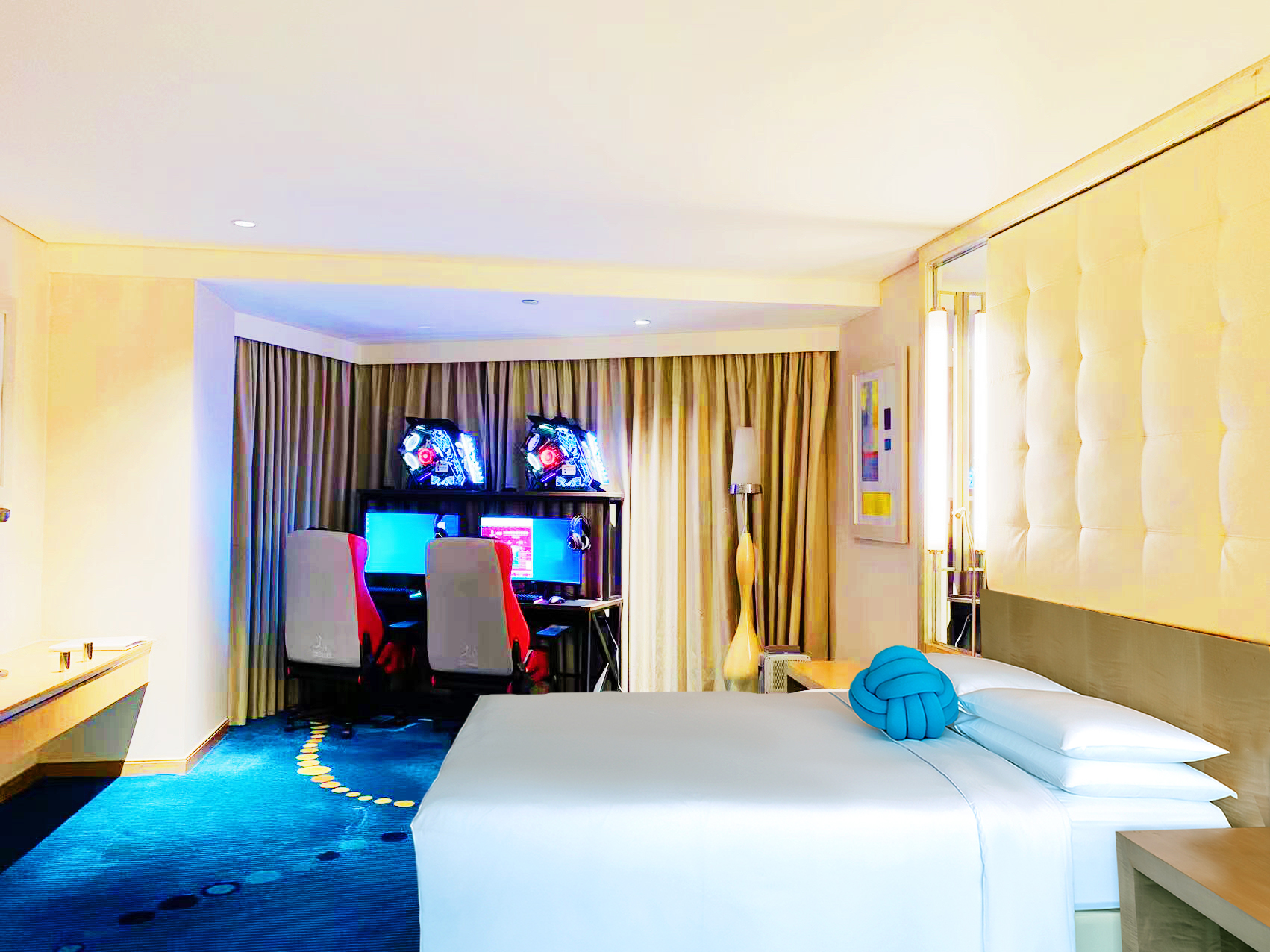 電競雙機大床房