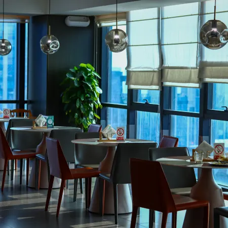 Pulun Hotel (Cixi Huanchuang Aegean Sea Shopping Center Branch)