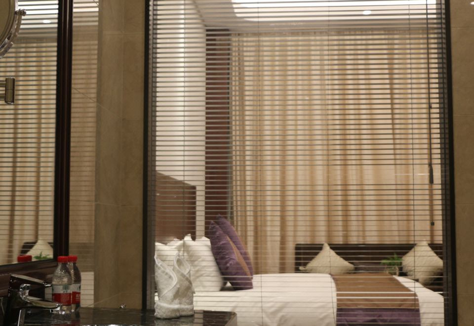 Tiantai Hot Spring ResortExecutive Queen Room