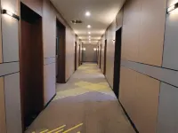 Lushan Diamond Boutique Hotel (Minle Sports Park Branch) Hotels in Jishan County